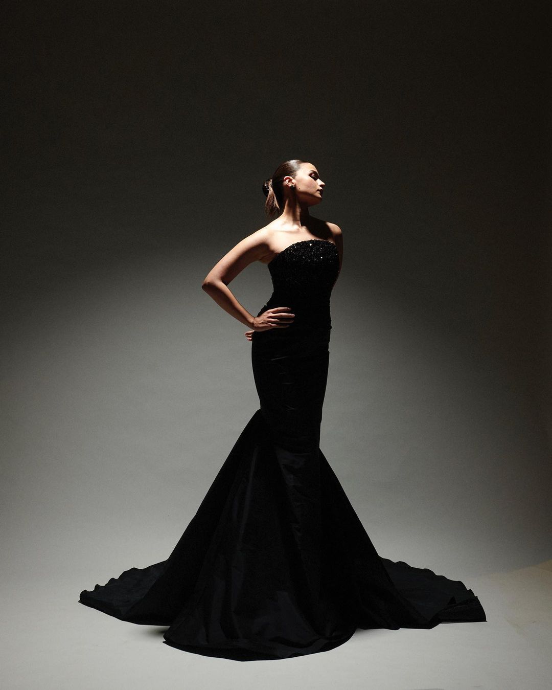 Mourning Dress in Black Lace | Gothic Glamour Clothing – La Femme En Noir