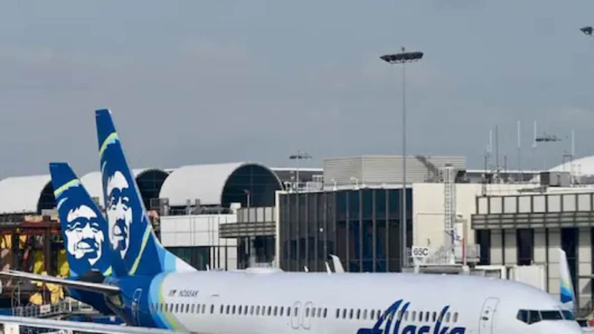 Drunk Man Misbehaves With Female Co-passenger On Flight, Asks Her To Make Love - Vimarsana News