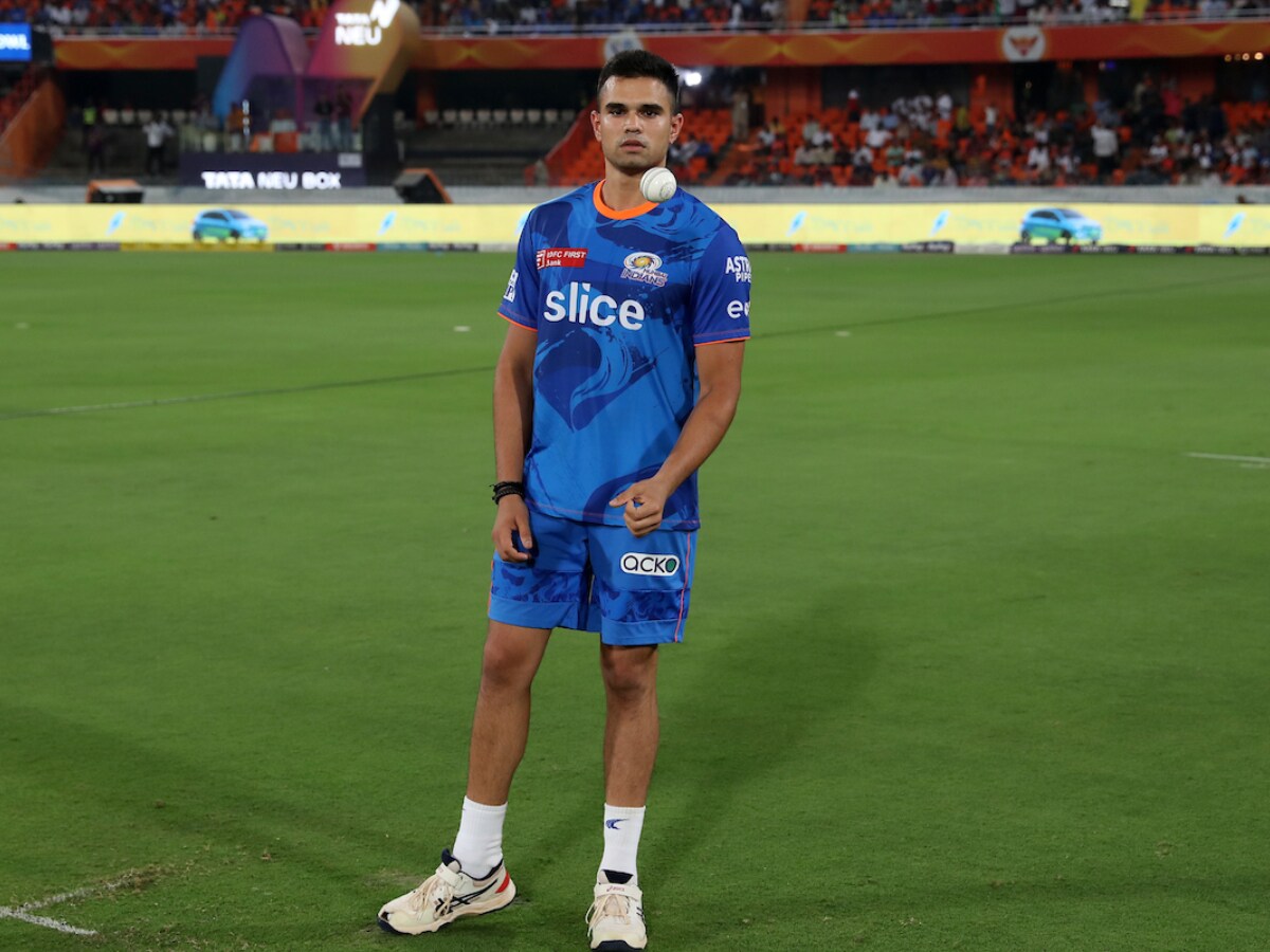 Rohit Sharma is Aware that He isn't Exactly a Death Bowler': Simon Doull  Defends Arjun Tendulkar