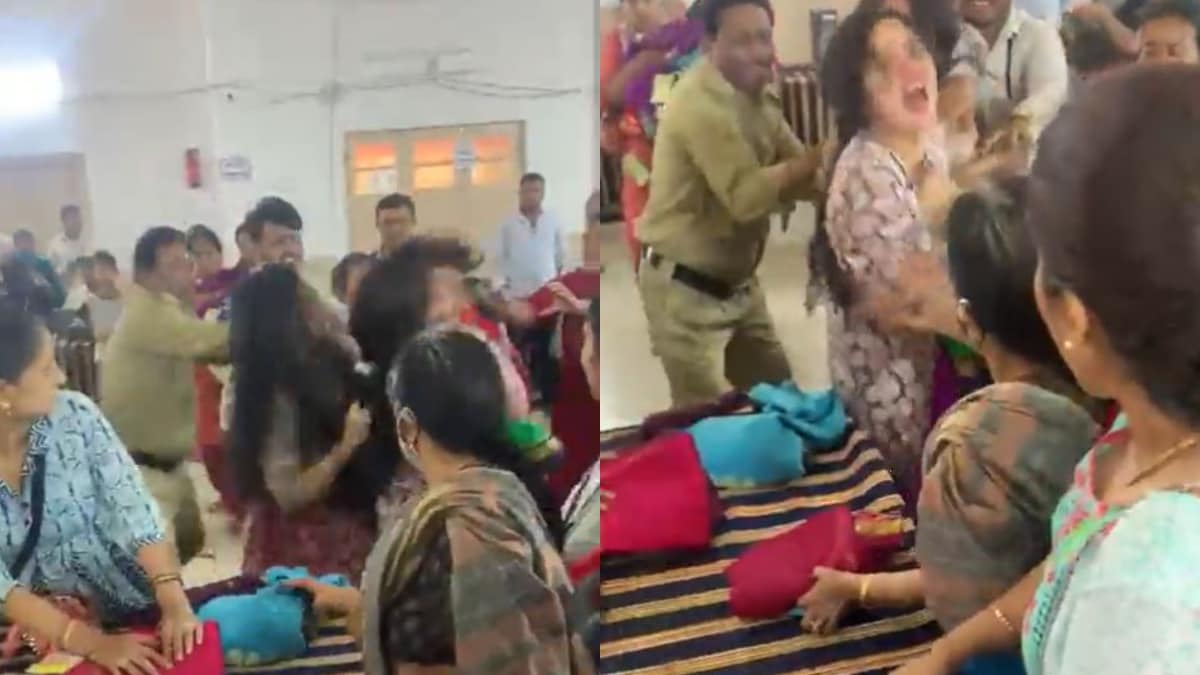 Bengaluru Sale Takes Dramatic Turn As Women Pull Hair and Hit Each Other Over Saree - Vimarsana News