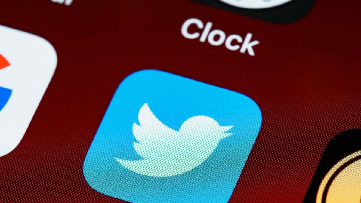 Twitter Now Offers 1-Hour Limit For Editing Tweets If You Are A Twitter Blue Subscriber