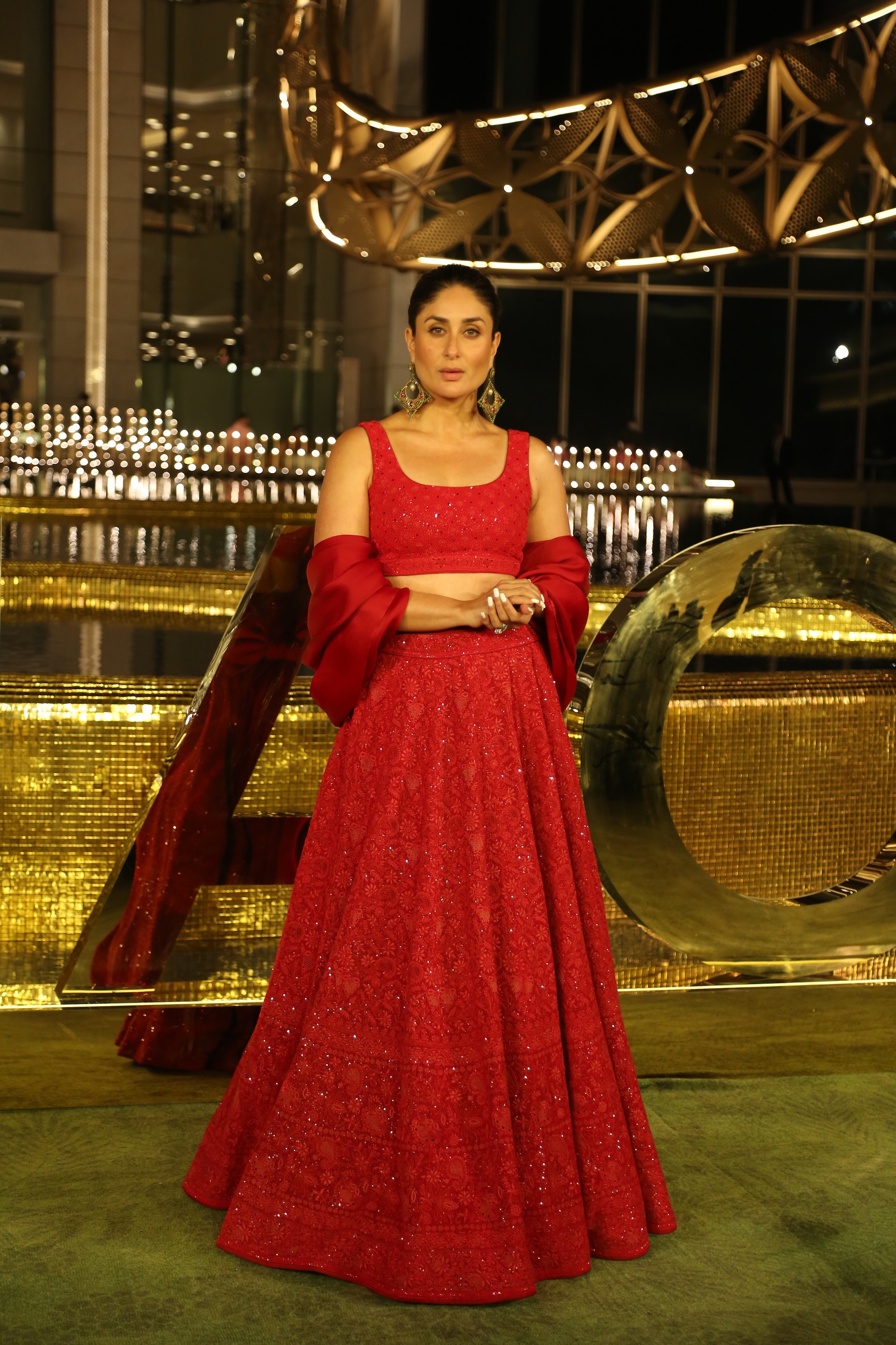 Kareena Kapoor, Suhana Khan, Kriti Sanon at NMACC Gala: B-Town divas show  different ways to style hot red shade | Fashion Trends - Hindustan Times