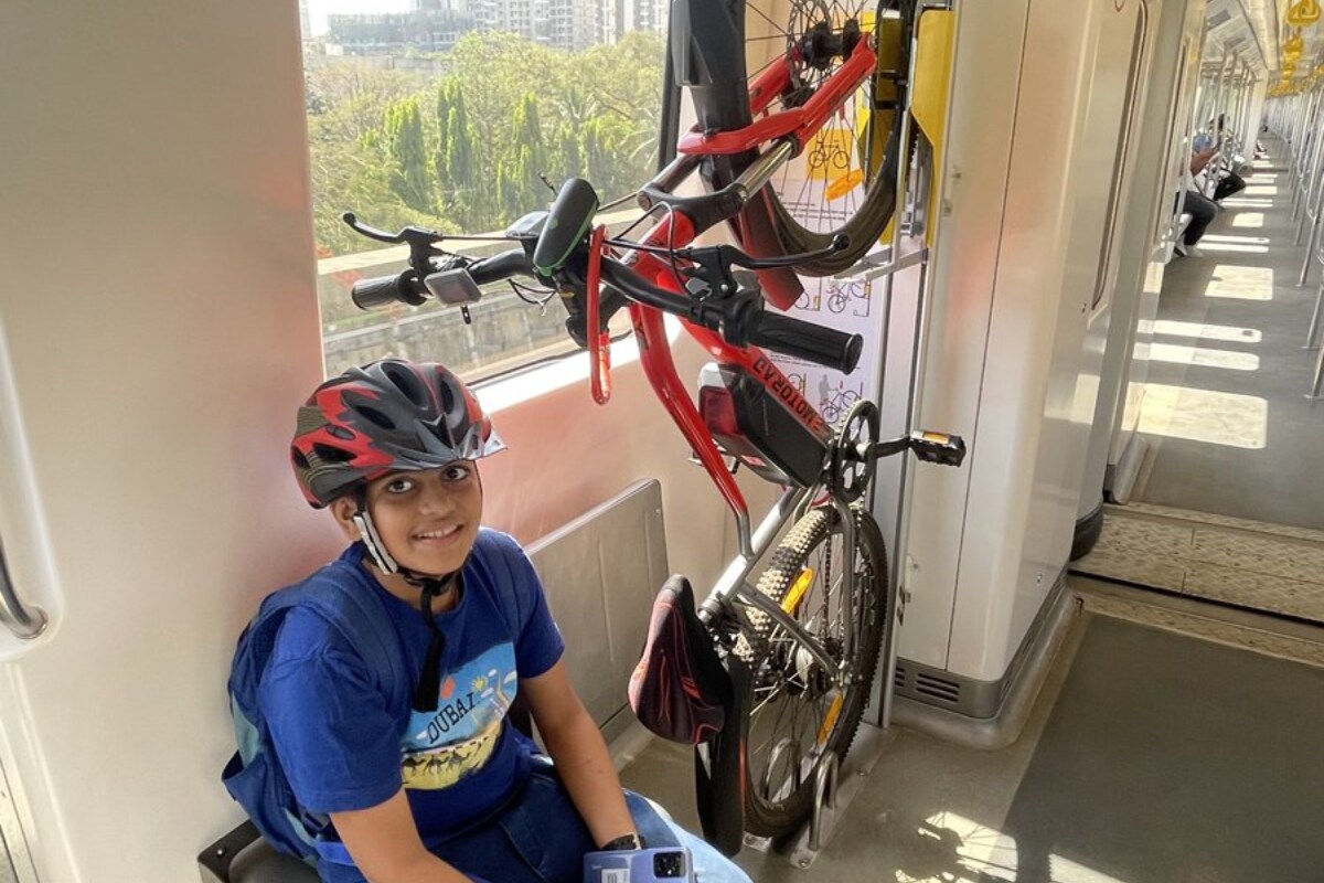 Boy Travelling With Cycle In Mumbai Metro Is Internet s New Favourite News18