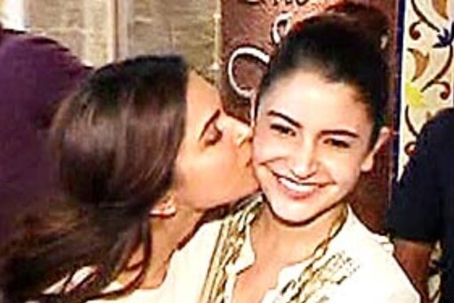Deepika Padukone kisses Anushka Sharma in an old clip. 