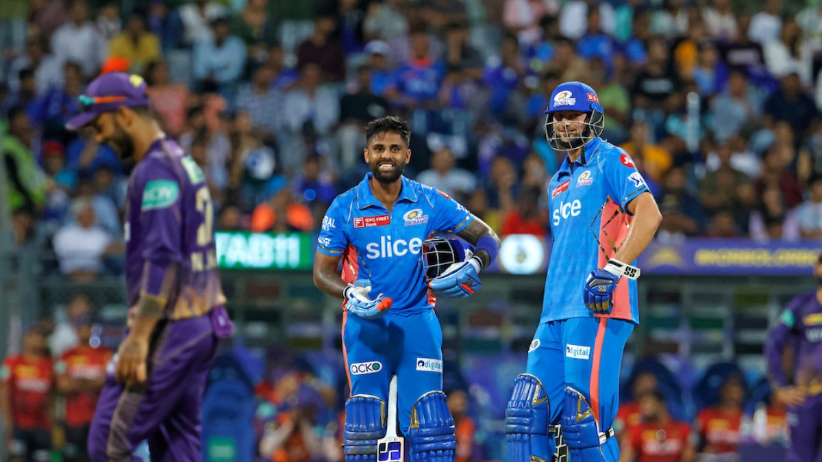 MI vs KKR Highlights Mumbai Indians Defeat KKR by 5 Wickets, Venkatesh