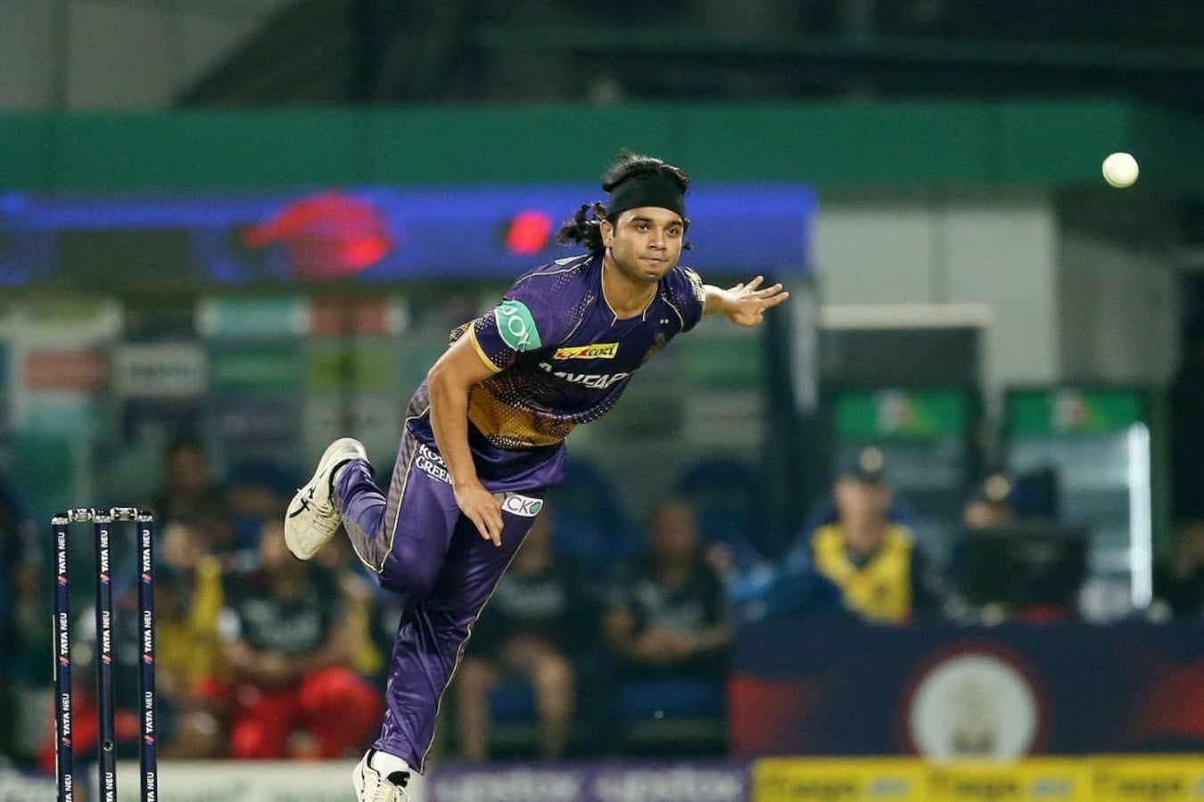 Who is Suyash Sharma: KKR's New Mystery Spinner Who Picked up a 3-fer on  IPL Debut vs RCB