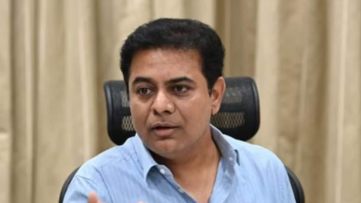 Telangana Polls: Rahul Gandhi Not a Leader, He is a Reader, Says KTR