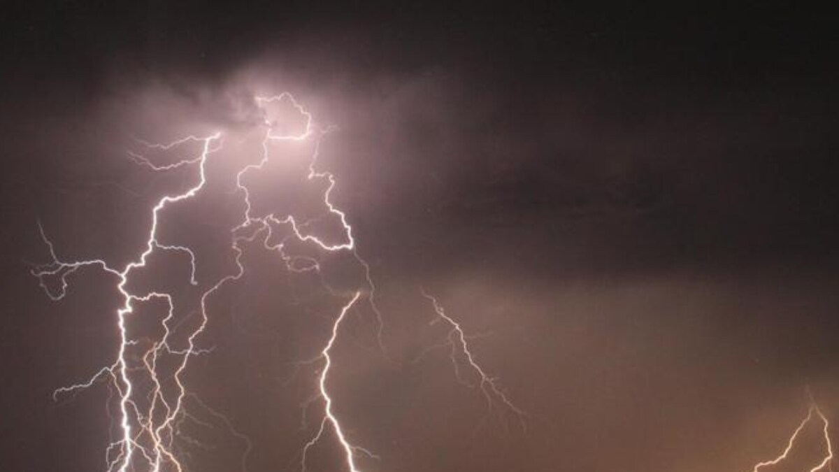 Lightning Strike Leads to Discovery of New Phosphorous Material - News18