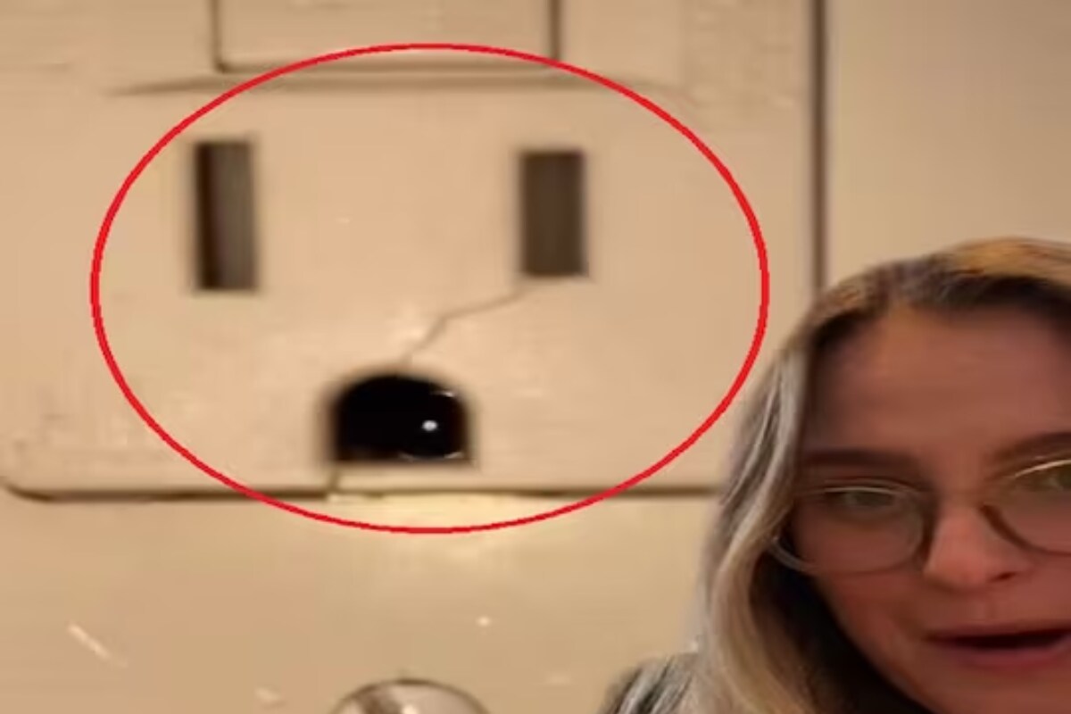 Canadian Woman Finds Hidden Camera In Washroom Socket In Airbnb - News18