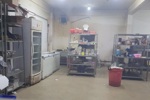 Unhygienic Condition Of Bengaluru Cloud Kitchen Receives Flak; Founder ...