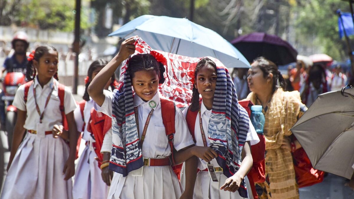 Heatwave Impact: Maharashtra Announces Holidays for All State Board Schools from Friday