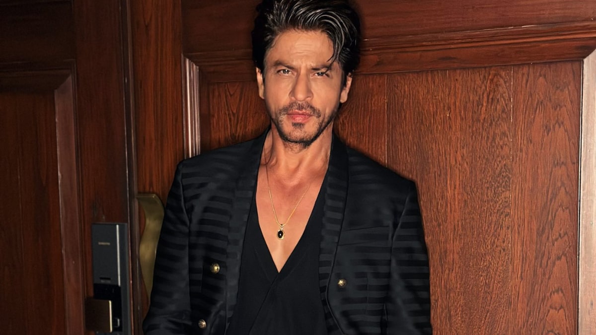 Shah Rukh Khan or Aryan? SRK's Look For NMACC Launch Has Fans Doing Double Takes - Vimarsana News