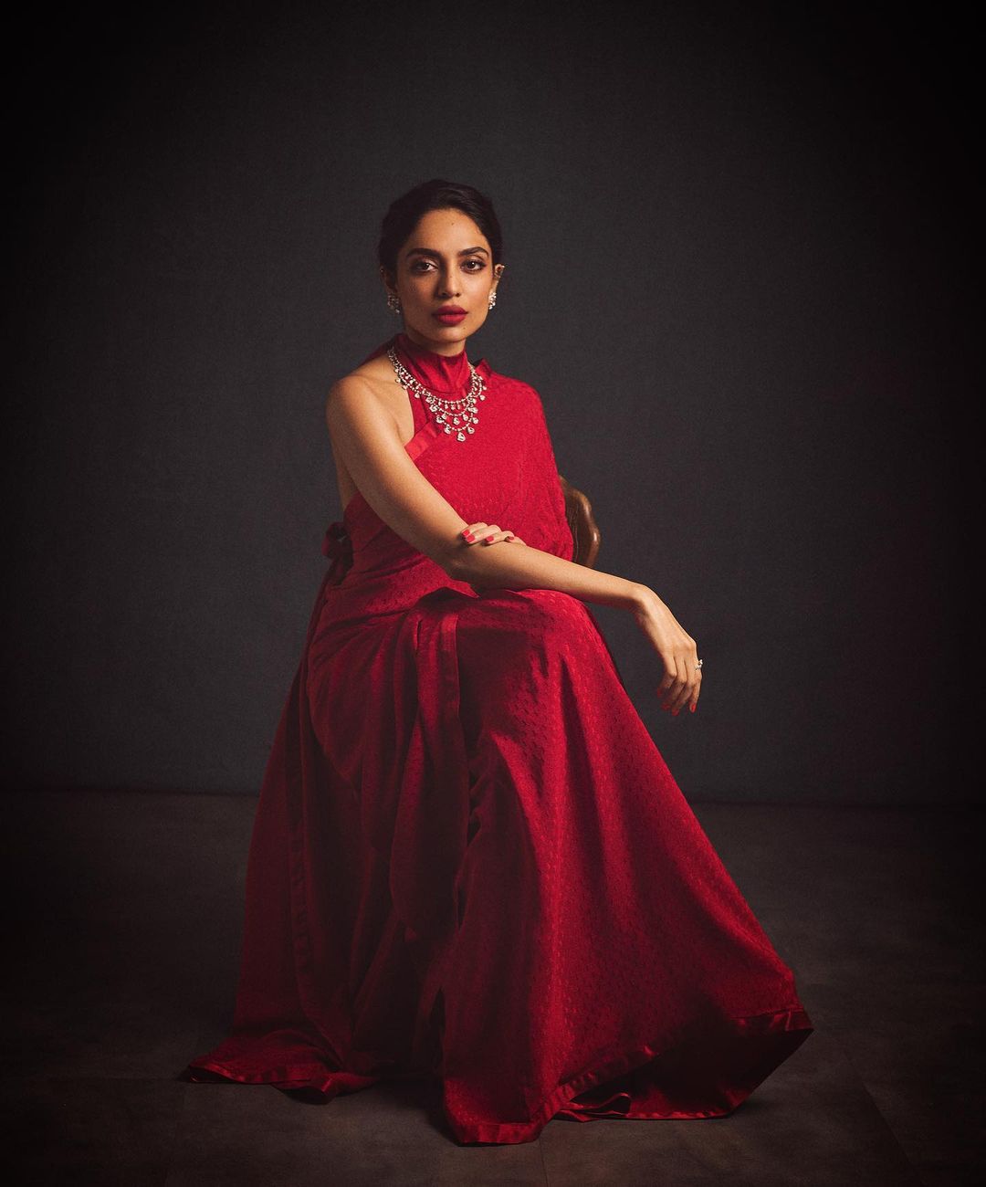 Sobhita Dhulipala exudes regal vibes in a red saree.