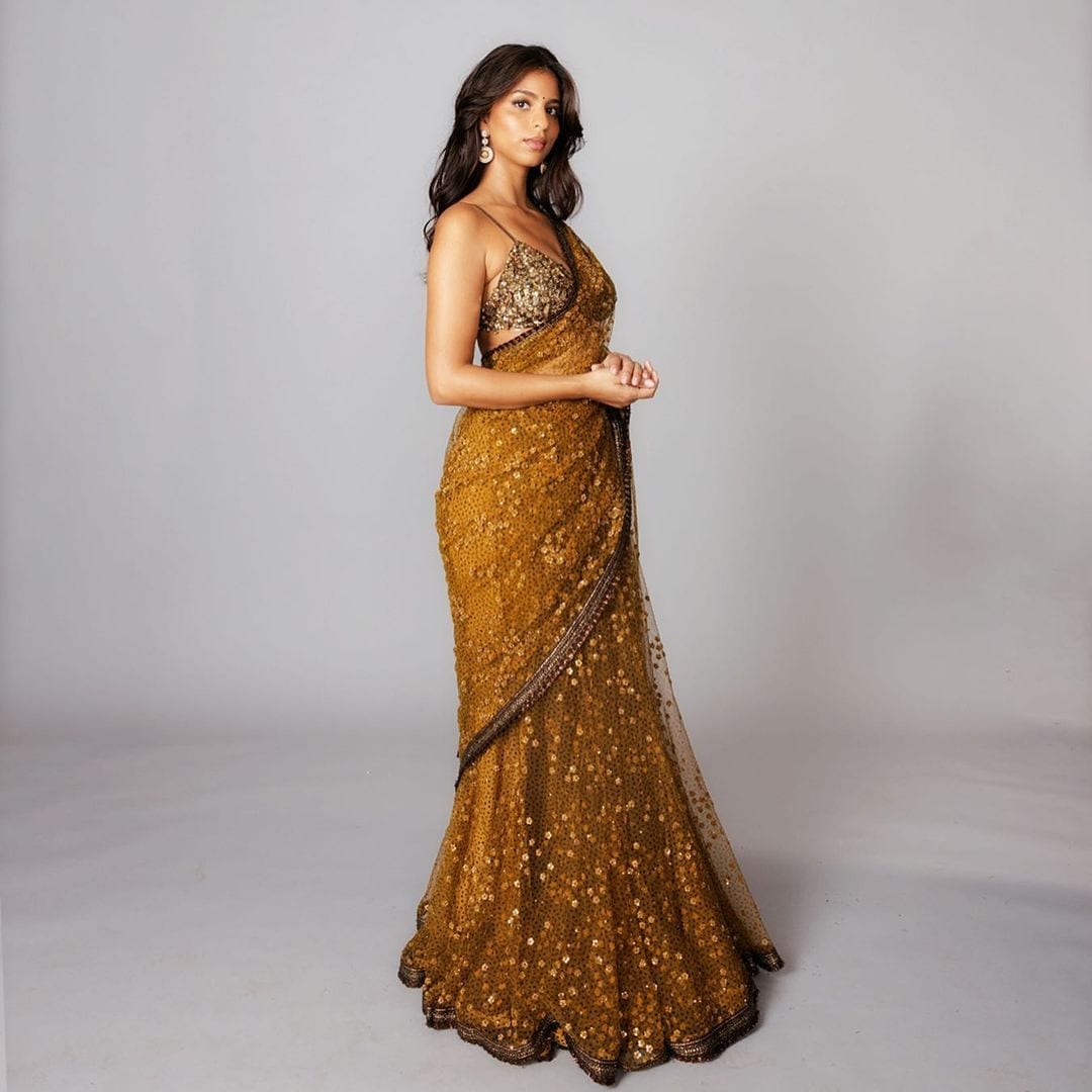 Suhana Khan Paints An Alluring Picture In Gorgeous Sabyasachi Saree, Check Out The Star Kid's Stunning Photos