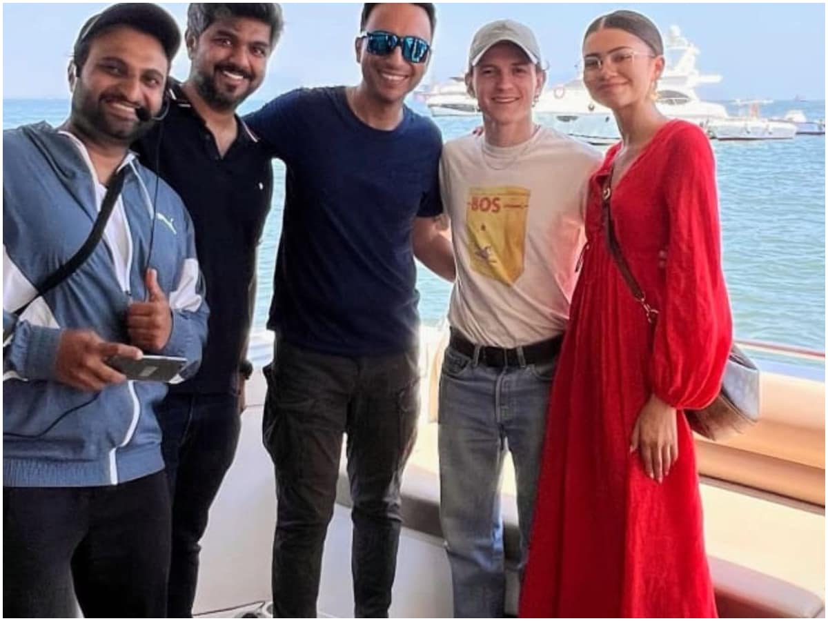 Pic From Romantic Lunch Goes Viral : MCU stars Tom Holland and Zendaya Book a Luxury Yacht For 1st Date In Mumbai