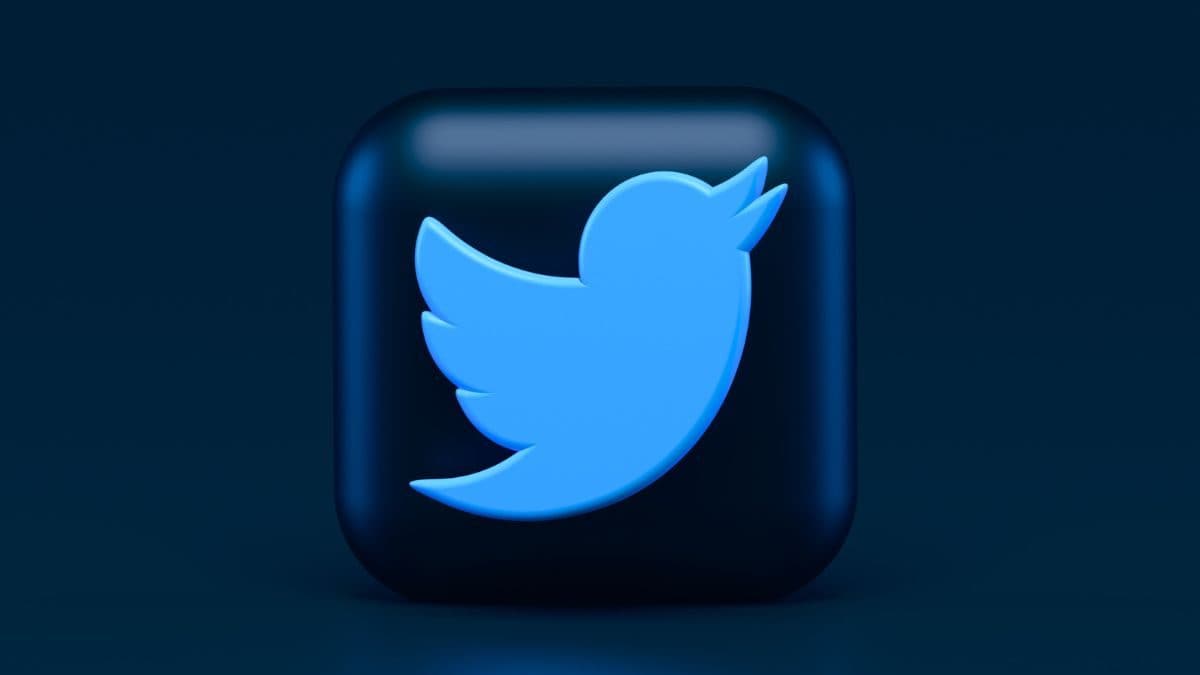 Twitter Blue Users Can Now Tweet With Up to 25,000 Characters – News18