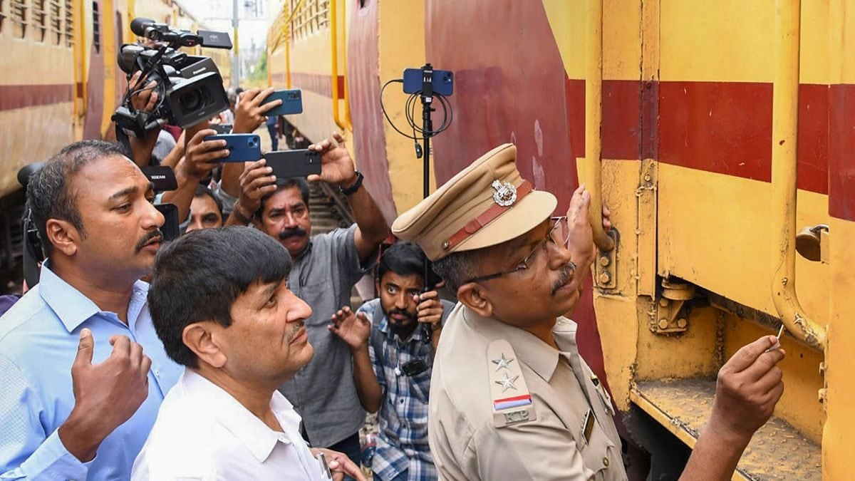Kerala Train Fire A Lone Wolf Terror Attack? Top Intelligence Source Shares Exclusive Details - Vimarsana News