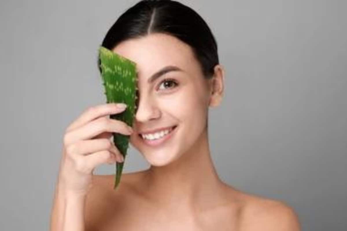 Skincare Tip: Here Is Why Aloe Vera Should Be Your Skin's Season - News18