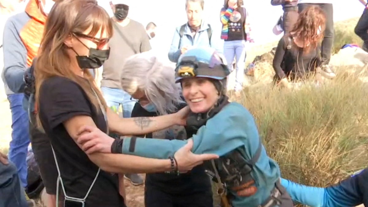 ‘Hadn’t Finished My book’: Spanish Athlete Emerges into Daylight After 500 Days in Cave