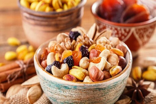  Dry fruits are also known for their satiating properties, helping us feel full and satisfied throughout the day.