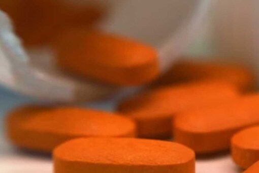 This medicine is available under the names Combiflam, Flexion, Ibugesic Plus, Adiflam, Zupar and Aimol.