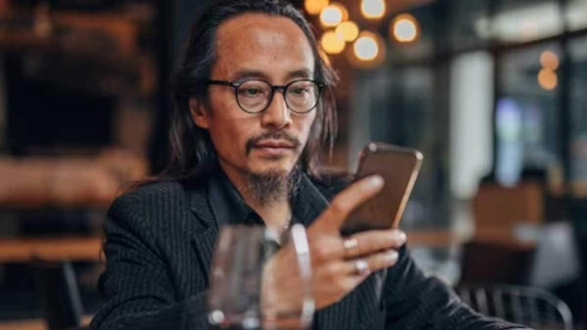 Why This Japanese Restaurant Has Banned Mobile Phones For Customers While Eating