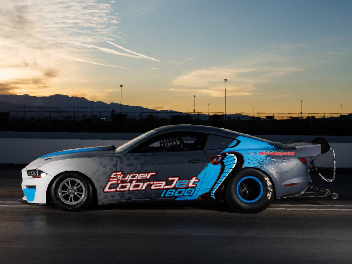 Electric Ford Mustang Super Cobra Jet 1800 in Pics: See Design ...