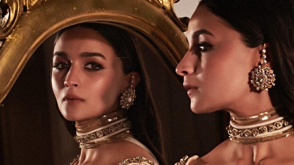 ‘Sorry, I Couldn’t…’: Alia Bhatt Pens a Note After Best Actress Award Win At IIFA 2023