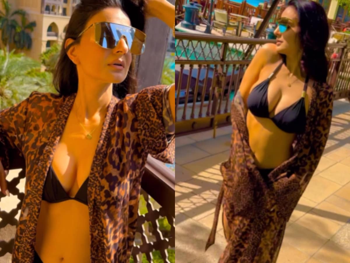 Amisha Patel Sex Mp4 - HOT! Ameesha Patel Raises The Heat In Sizzling Backless Bikini, Sexy Video  Goes Viral; Watch - News18