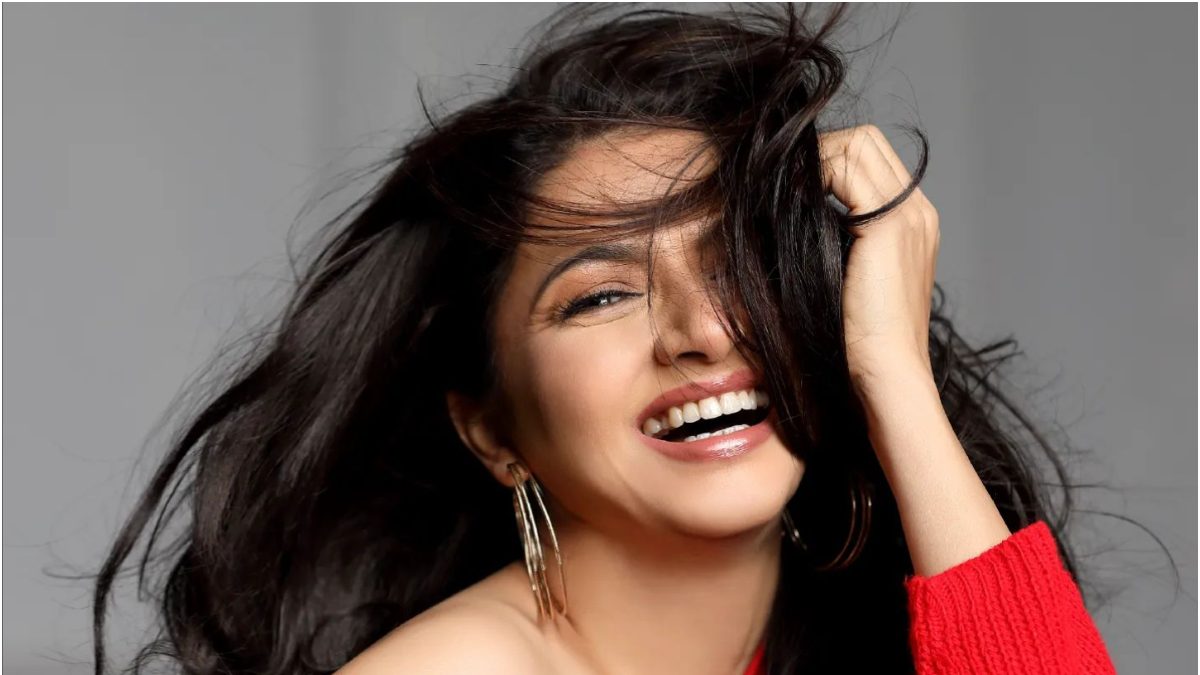 Bhagyashree Confesses About Having An Inferiority Complex After Maine Pyar Kiya: 'I Felt Like…' - Vimarsana News