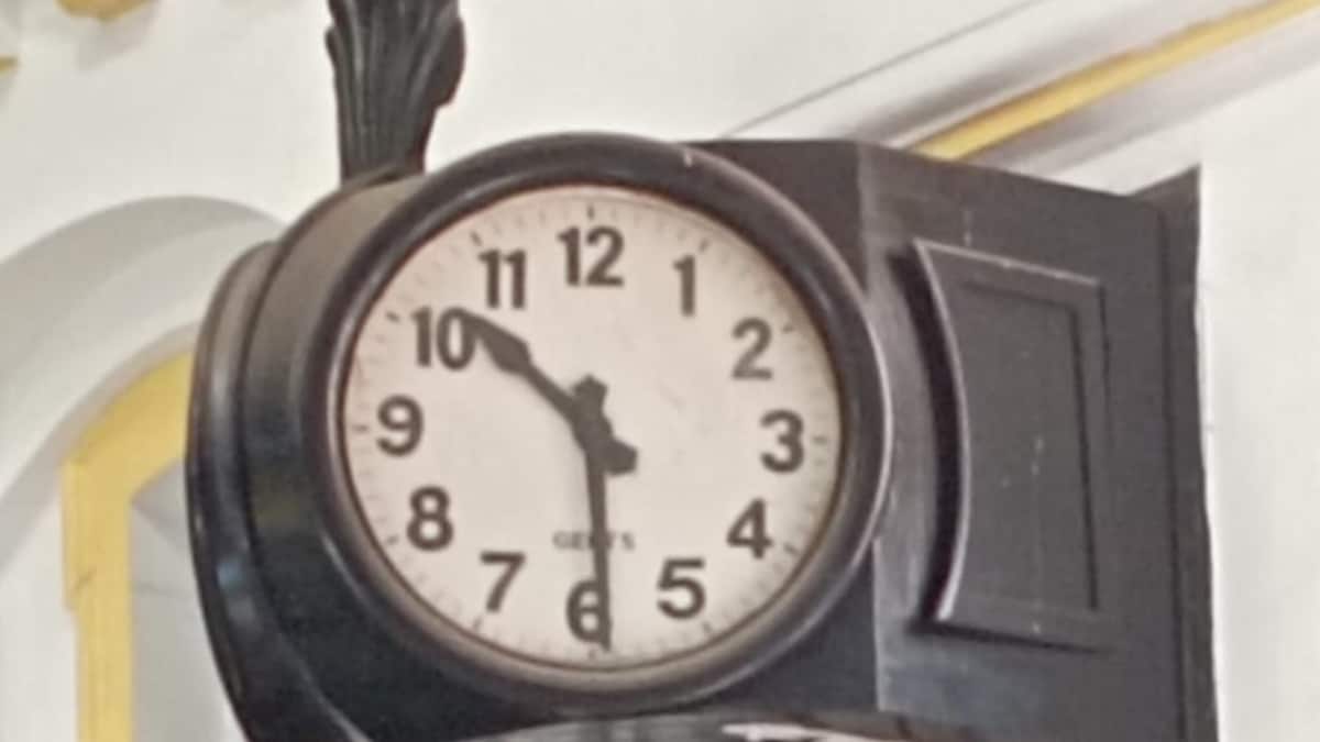 Remember Me Please: Howrah's 'Boro Ghori' Clock Turns 97 - Vimarsana News