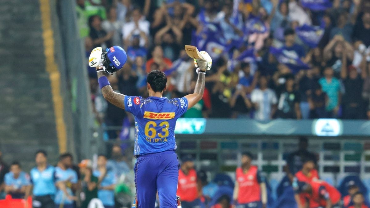 The SKY Show Enthralls Wankhede as Mumbai Indians Edge Past Gujarat Titans to Move Closer to IPL 2023 Playoffs