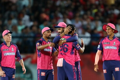 IPL Points Table Update, PBKS vs RR: Rajasthan Royals Displace Mumbai Indians at 5th Spot; Faf du Plessis Holds Orange Cap