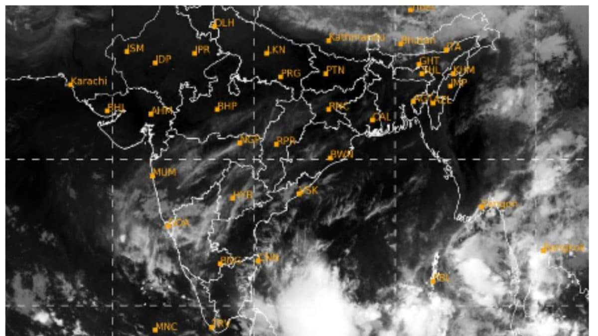 चक्रवात मोचा बांग्लादेश, म्यांमार के तट पर शरणार्थियों को धमकी दे रहा है