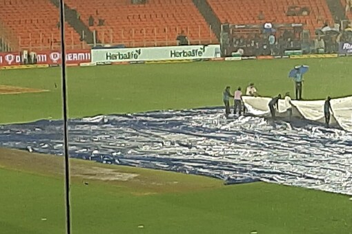Rain plays spoilsport once again in Ahmedabad during GT vs CSK IPL 2023 final