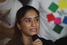 'Don't Blackmail us by Threatening With our Jobs': Vinesh Phogat Hits Out at Those 'Spreading Fake' Reports