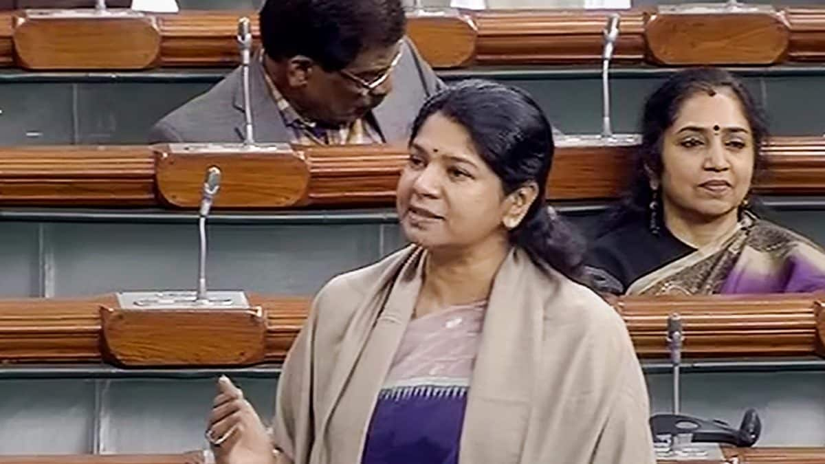 Big Relief To Kanimozhi; SC Dismisses Plea Challenging Election Of DMK MP In 2019 LS Polls