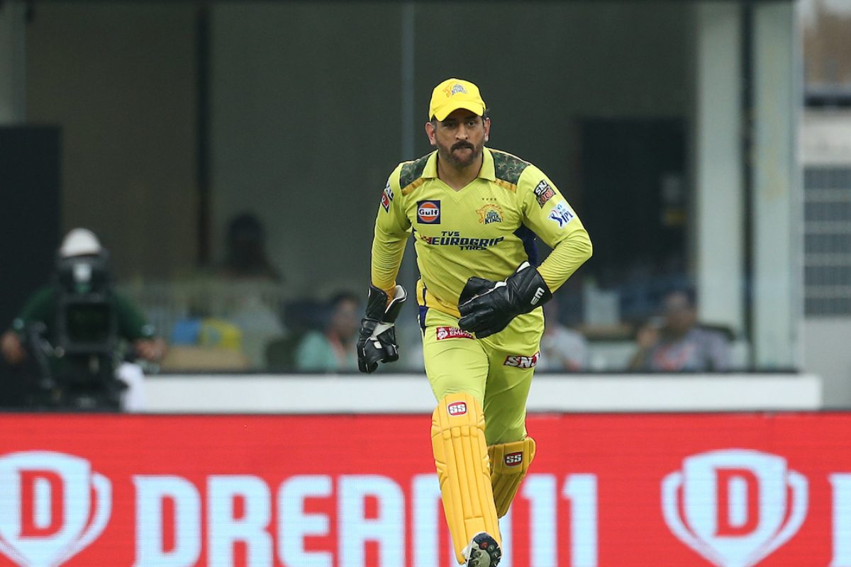 Ball Went For Four, he Was Applauding The Bowler': MS Dhoni Leaves ...