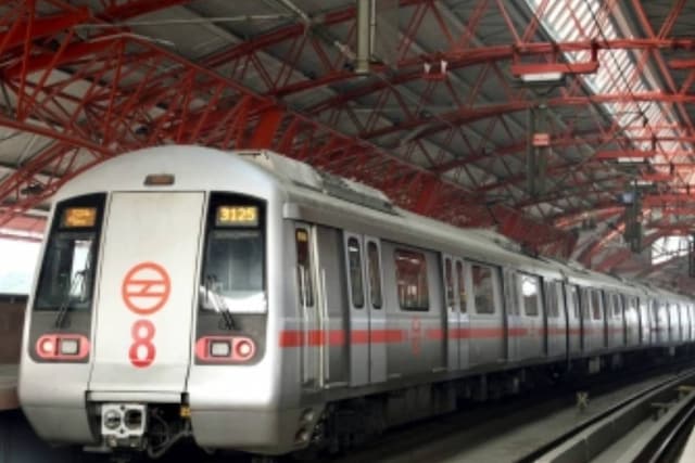 Delhi Gurgaon Metro (Photo: IANS/Representative)