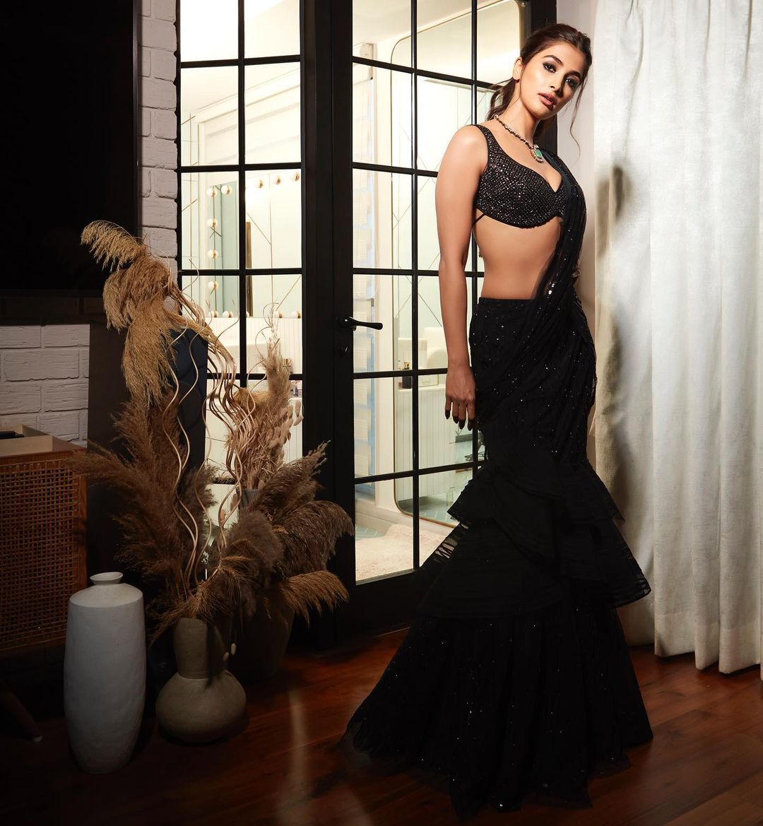The Showstopper Of Pooja Hegde's Stunning Black Saree Is The Shimmery  Backless Blouse She Paired With It