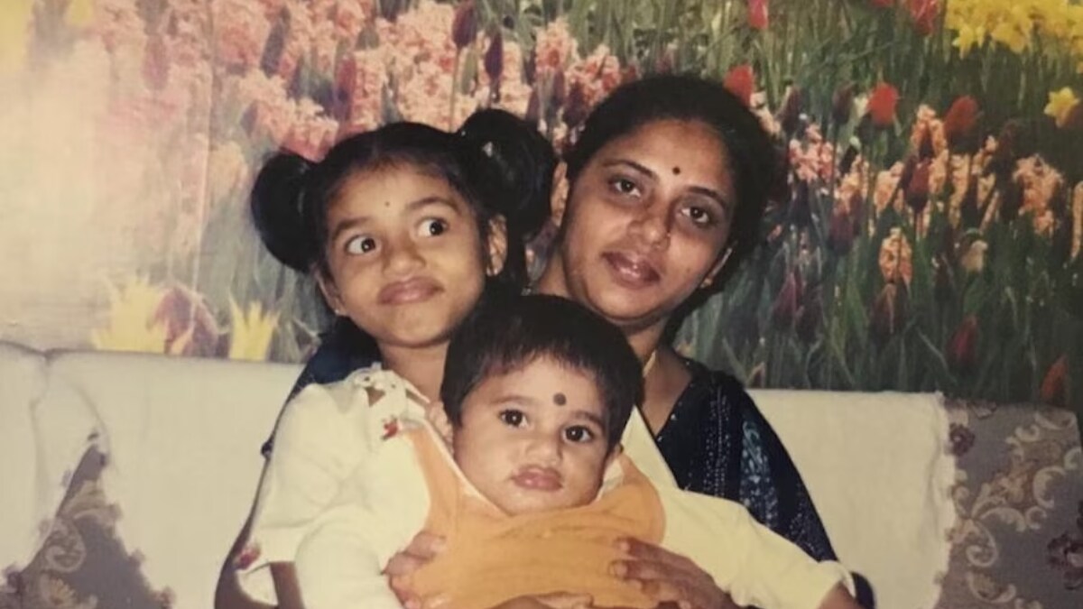 Sapthami Gowda Drops Adorable Pics With Her Mum On Mother’s Day, Pens Heartfelt Note – News18