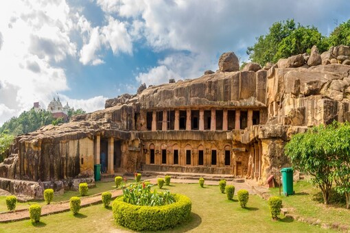 From Chanderi To Udayagiri Caves, Hidden Gems Of Madhya Pradesh News18