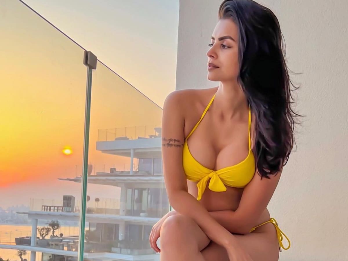 HOT! Sonali Raut Sets Temperatures Soaring With Her Sexy Bikini