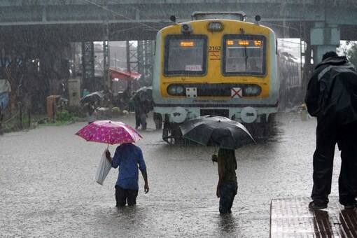 IMD said another western disturbance is likely to approach India's northern plains, including Delhi, in the coming days (Image: Reuters/File)