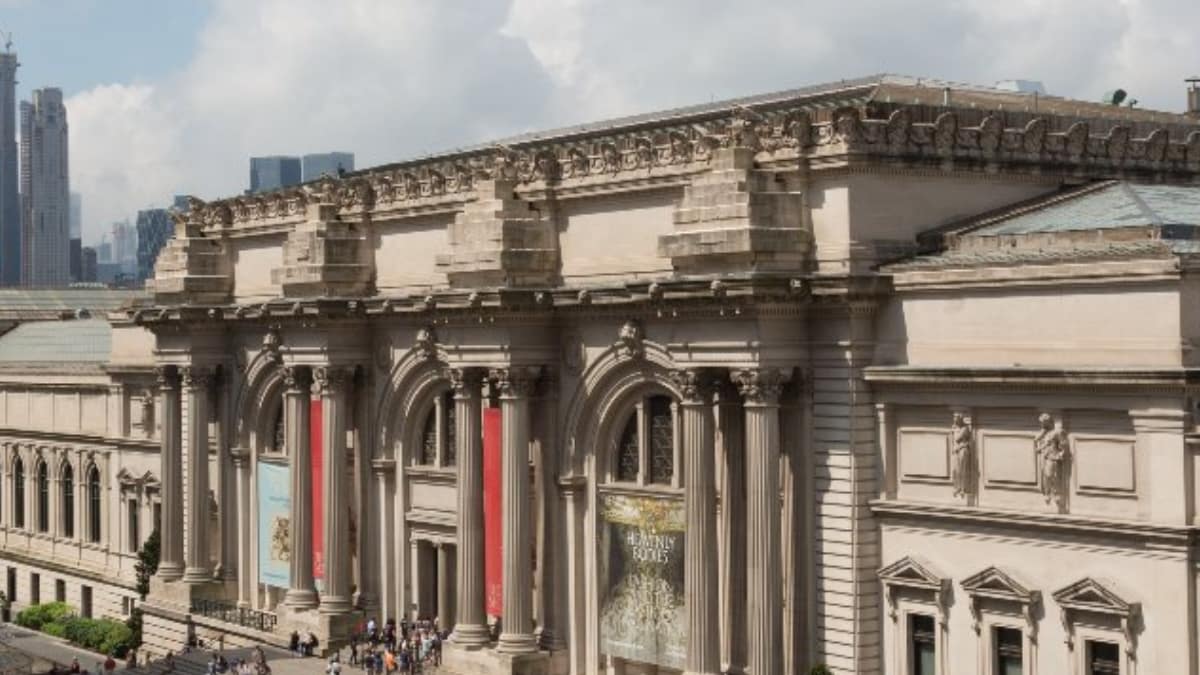 New York Museum to Probe Stolen Artifacts; Facilitate Return, Including to India