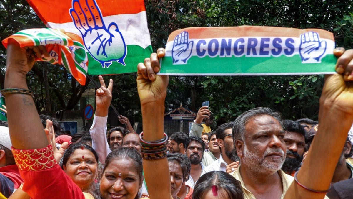 Mumbai: Five Cong Workers Held for Throwing Ink at BMC Official During Protest Against Corruption – News18