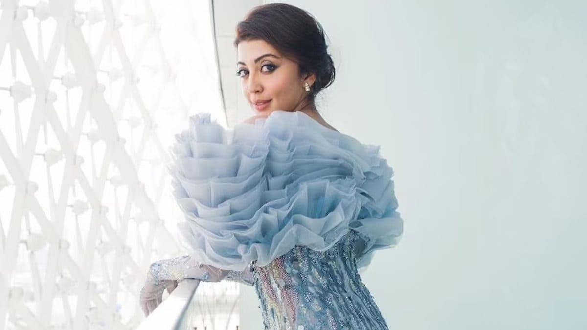 IIFA Awards: Pranita Subhash Looks Fabulous In Sky-Blue Gown, See Pics