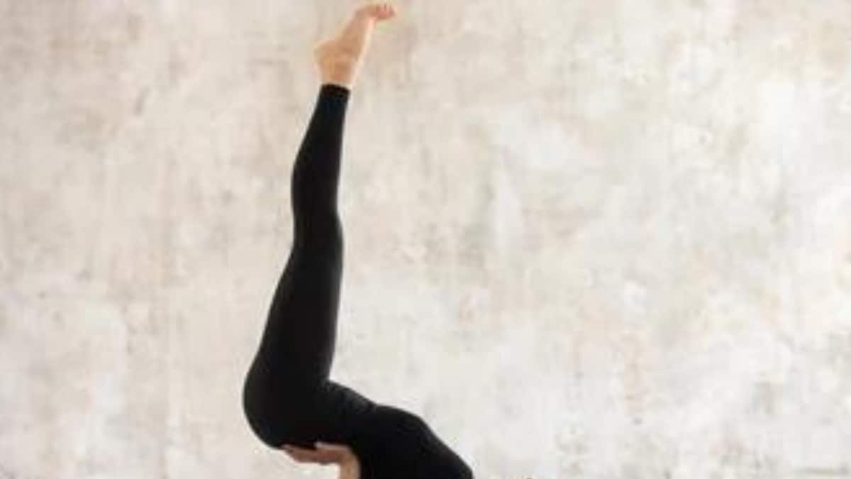 5 Days Of Yoga Practice : Day 3 - Inversions