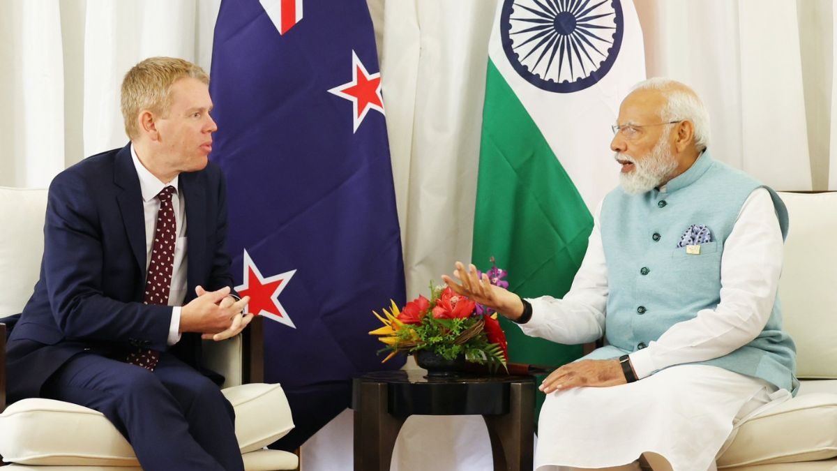 PM Modi Meets New Zealand Counterpart Chris Hipkins, Discuss Bilateral Ties, Ways to Expand Cooperation - Vimarsana News
