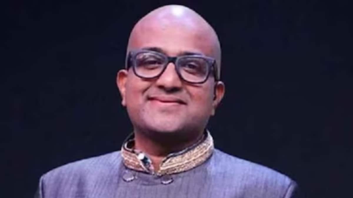 Vaibhav Mangle Talks About Horrible Conditions Of Auditoriums In Pune - Vimarsana News